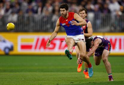 Melbourne Demons vs Fremantle Dockers: AFL live scores