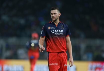 Pakistan Super League joins IPL in suspending games with Aussie stars to head home as military conflict intensifies