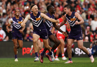 Fremantle Dockers vs Sydney Swans: AFL live scores, blog